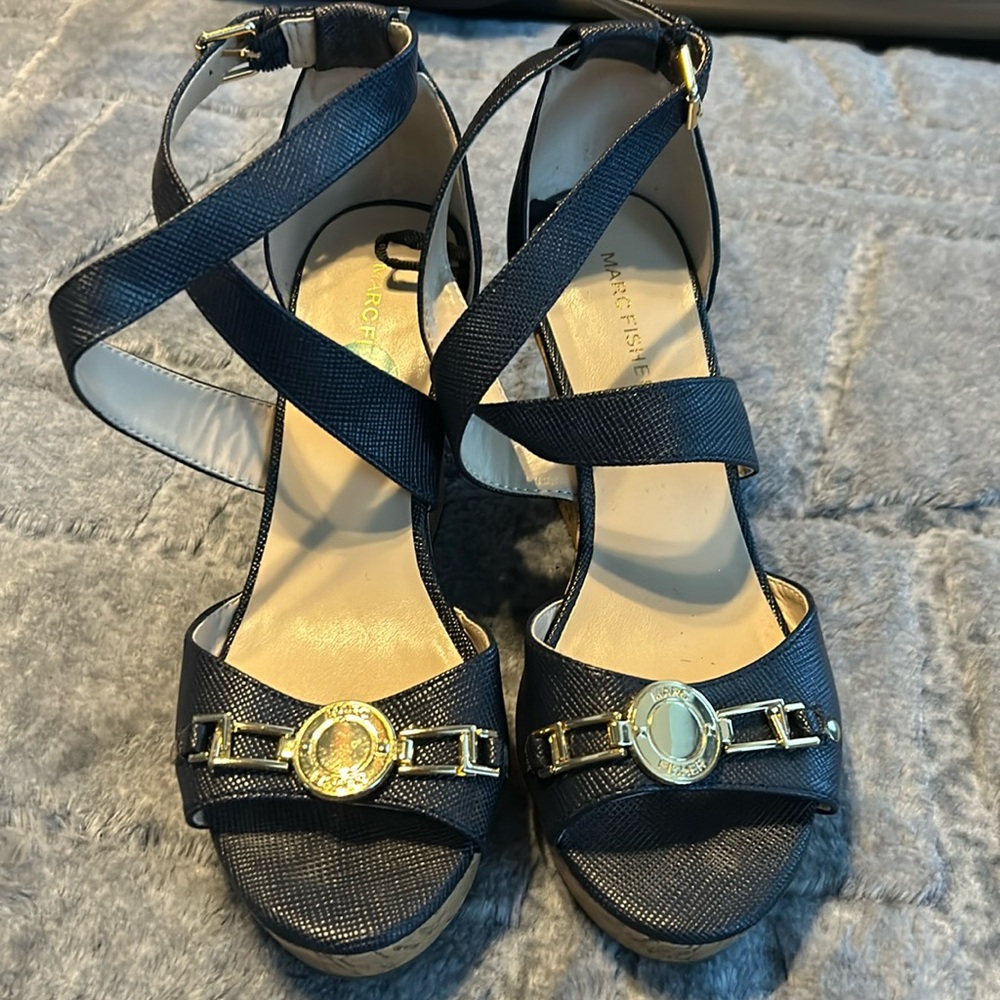 Marc Fisher wedges